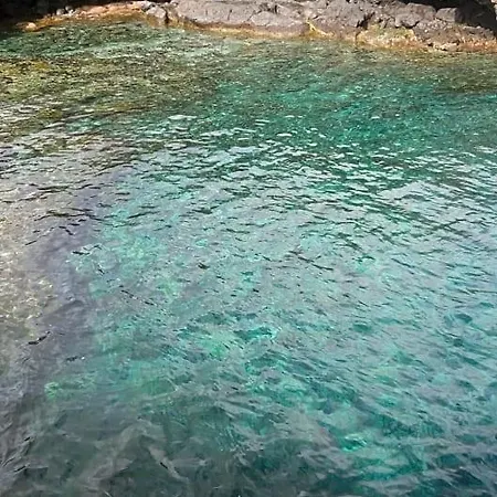 El Cerrito 3*